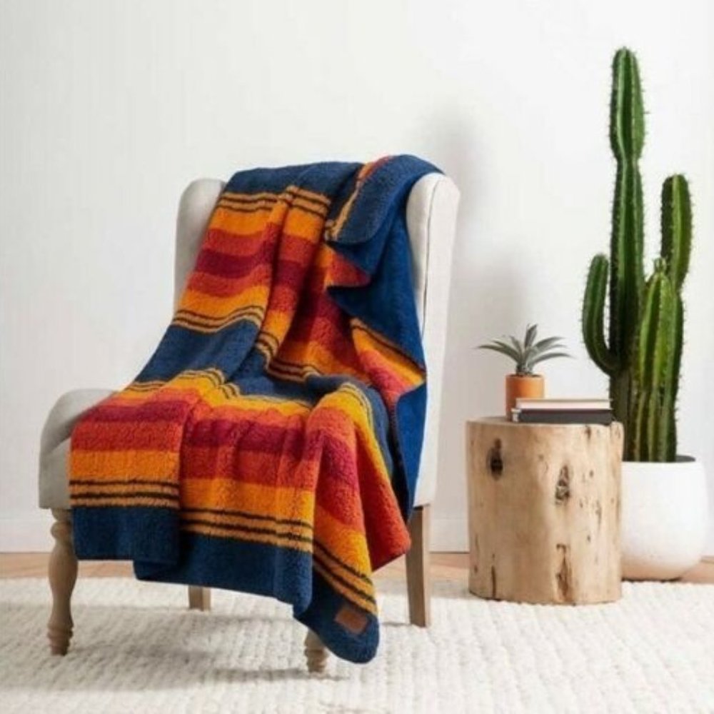 Pendleton Twin Size Sherpa Blanket Throw